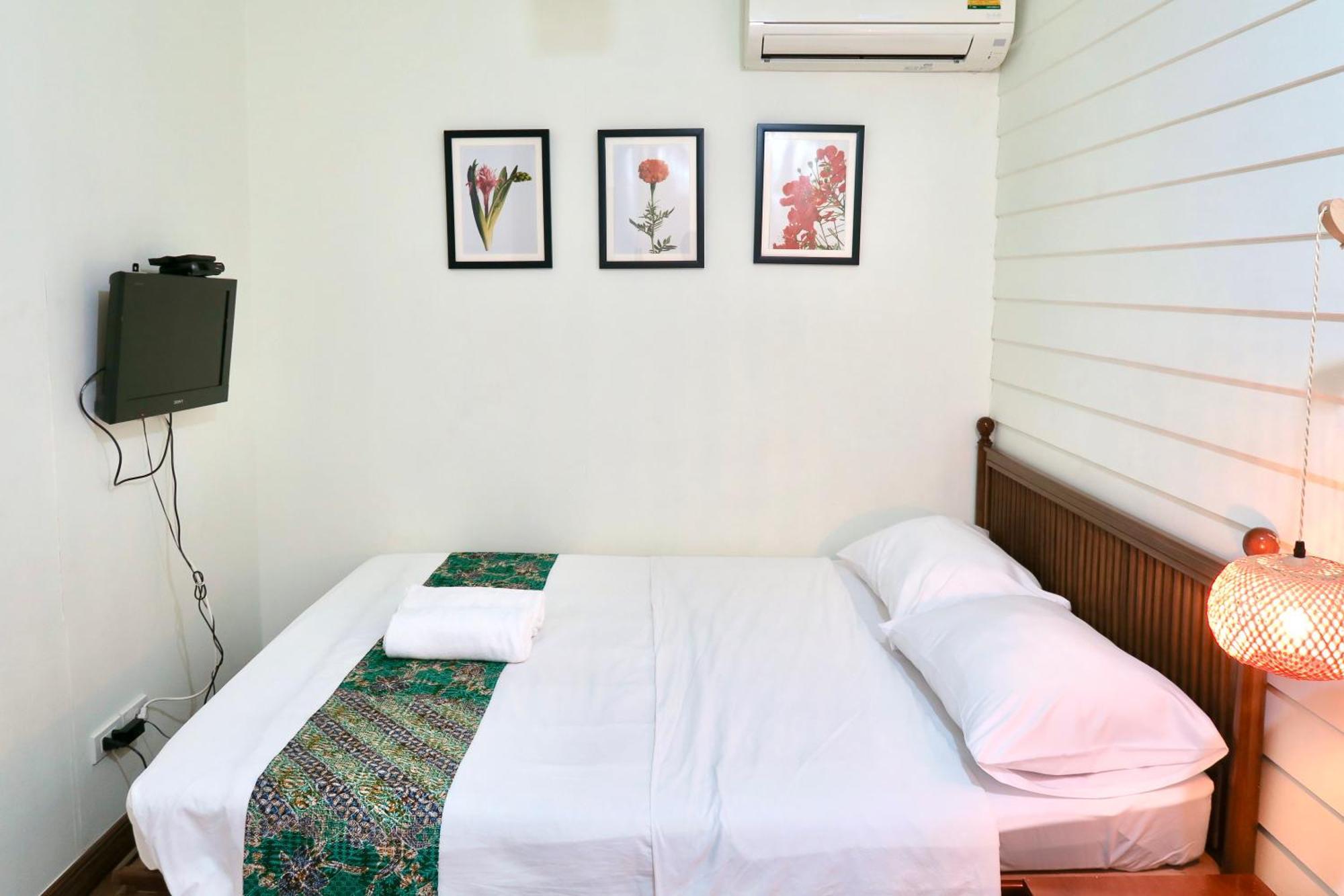 Rumah tetamu Les Fleurs 2*