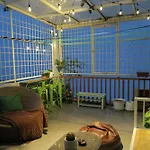Les Fleurs Bangkok Hostel